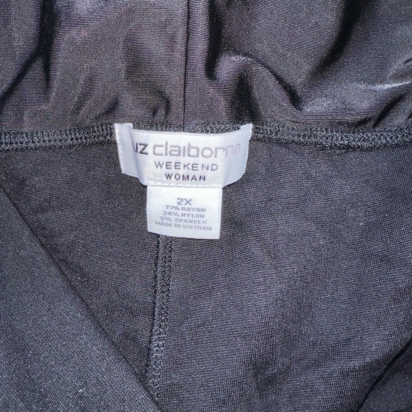 Liz Claiborne Black Leggings - Picture 4 of 4